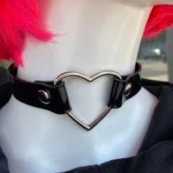 Funk Plus Chokers And Collars Large Heart Choker - Black Vinyl