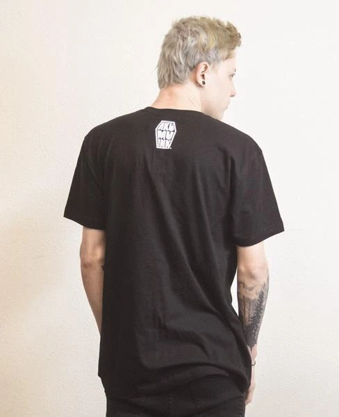 Akumu Ink Queen Of Bleeding Hearts T-Shirt Men's Stuff 5 Akumu Ink Queen Of Bleeding Hearts T-Shirt Men's Stuff