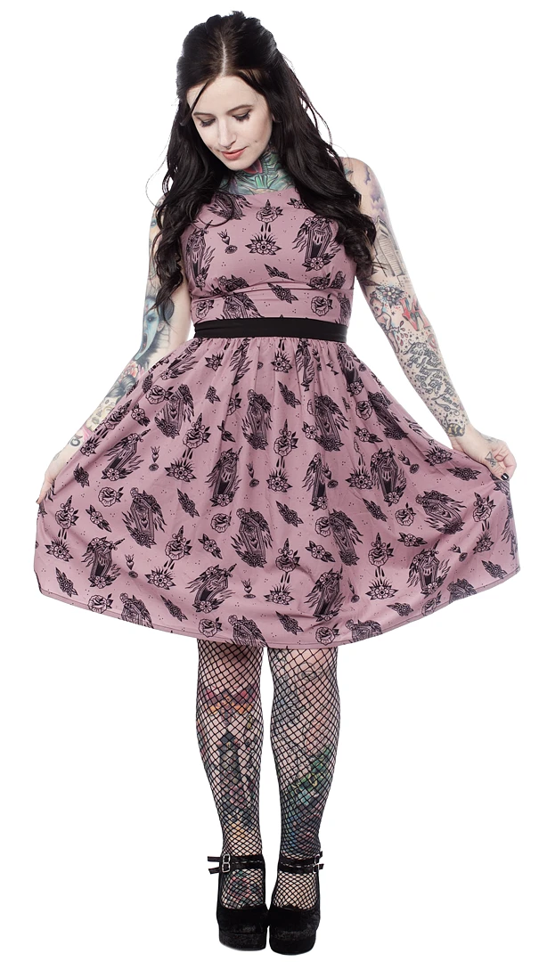 Sourpuss Women's Stuff Die In Grace Shift Dress 4 Sourpuss Women's Stuff Die In Grace Shift Dress