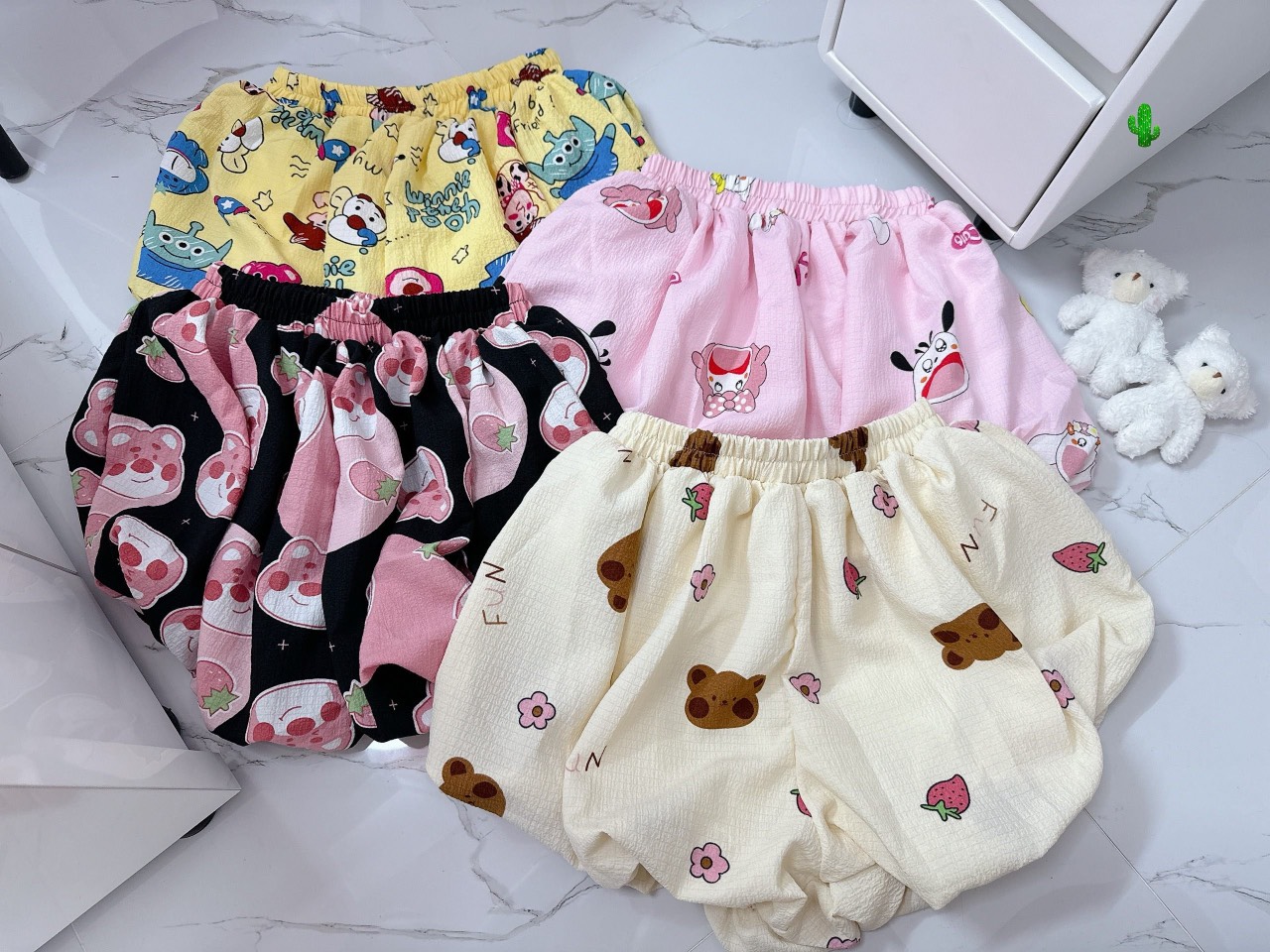 Bloody Rose Boutique store -Bloody Rose Boutique store f554f84e2a4a637539b2360f705e0626